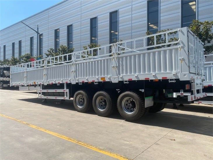 3 Axle Fence Trailer